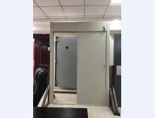 電動(dòng)平移門（封閉式）